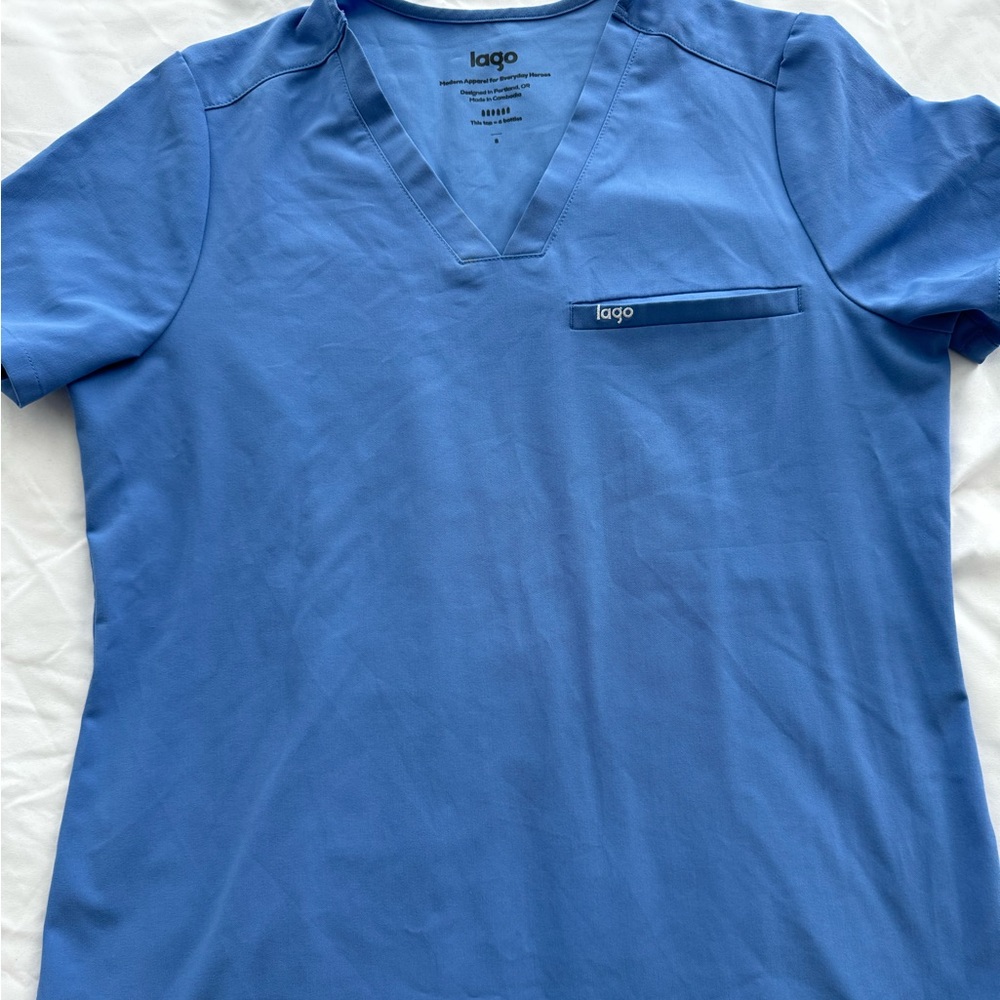 Lightly Worn Lago Ceil Blue Scrub Set